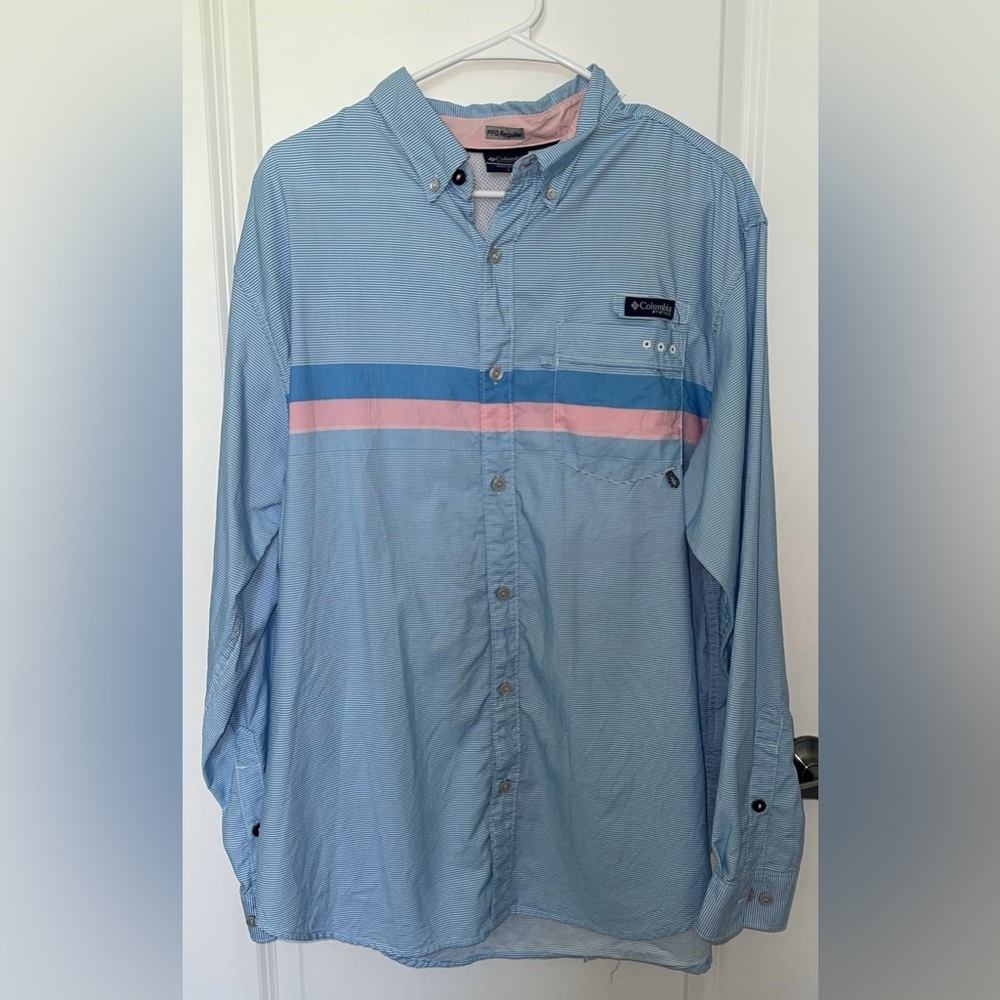 Columbia sportswear company PFG Men's Sz Lg Blue and Pink Striped Shirt